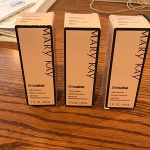 Mary Kay Night Solution